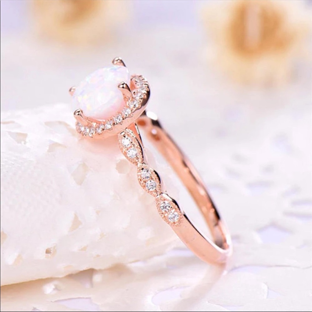 FASHION ROSE GOLD RING - Picture 2 of 4